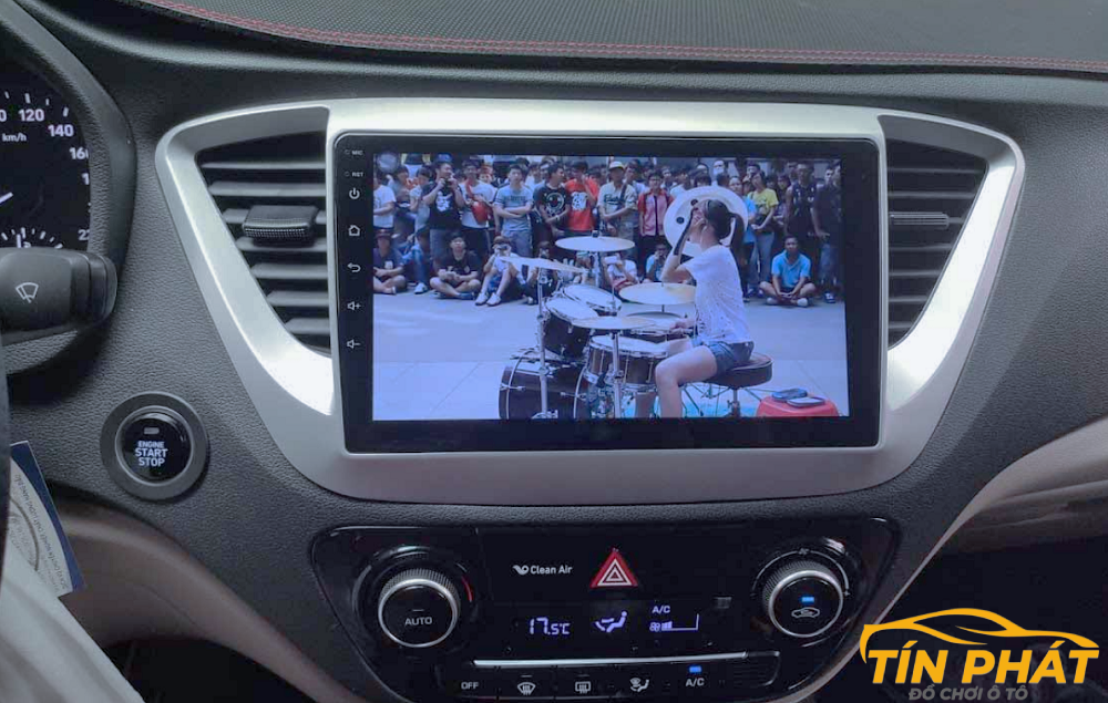 màn hình zestech s100j cho xe hyundai accent giá rẻ